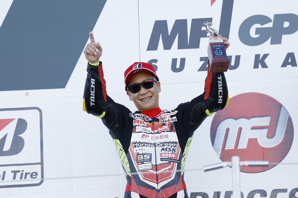 2022 MFJ全日本ロードレース選手権シリーズ第8戦第54回MFJグランプリSUPERBIKE RACE in SUZUKA